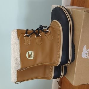 Sorel Tan Like New Boot size 7